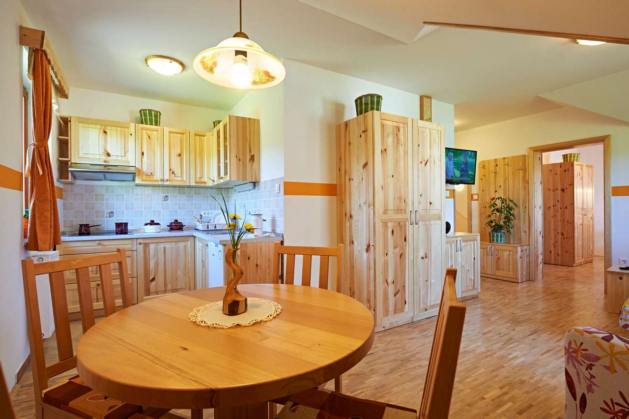 kmetija gradišnik apartma škrlatno jabolko